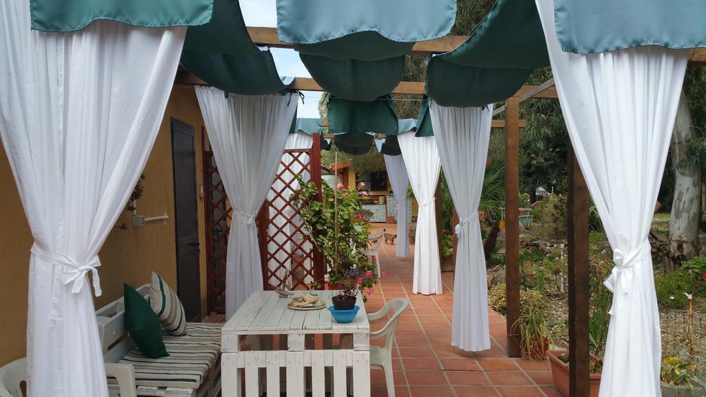 Tharros B&B San Giovanni di Sinis Εξωτερικό φωτογραφία