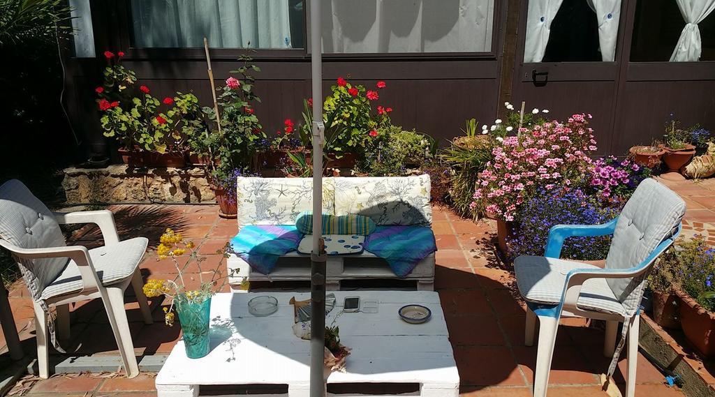 Tharros B&B San Giovanni di Sinis Εξωτερικό φωτογραφία